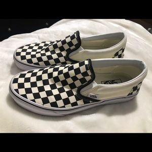 Women’s size 9 classic vans